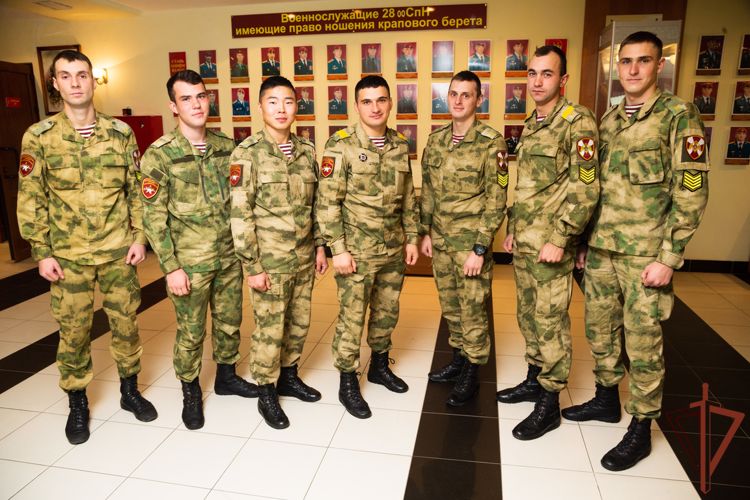 Курсанты военного института прошли стажировку в отряде «Ратник» Северо-Западного округа Росгвардии